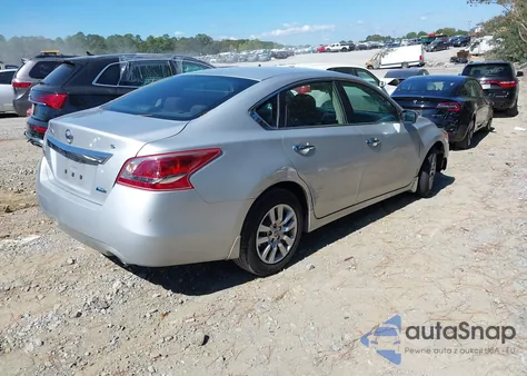 2013 Nissan Altima 2.5 S z USA, uszkodzony, nr VIN 1N4AL3AP0DN560687